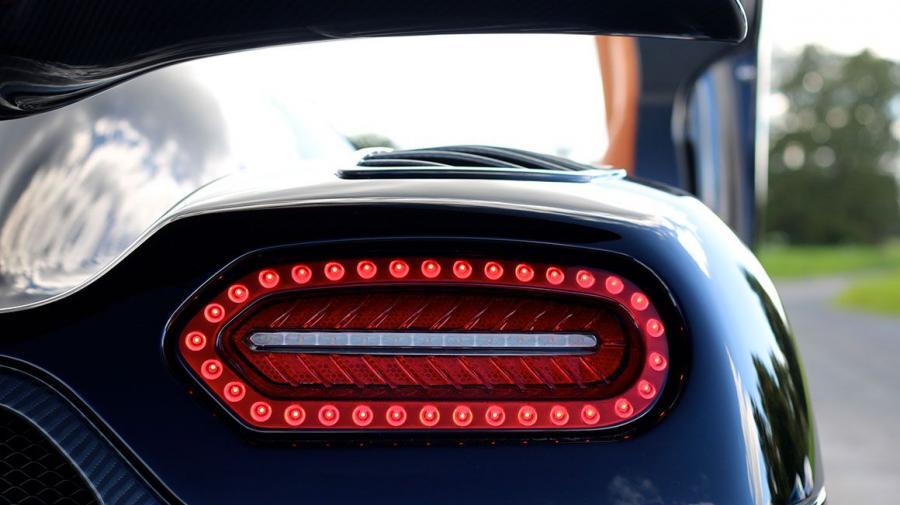 Детали экстерьера Koenigsegg Agera R (7105) 2014 года  (фото 7 из 15)